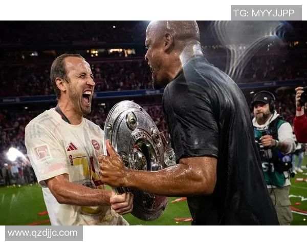 突发消息凯恩亲口宣布离开球队球迷深情告别场面令人动容