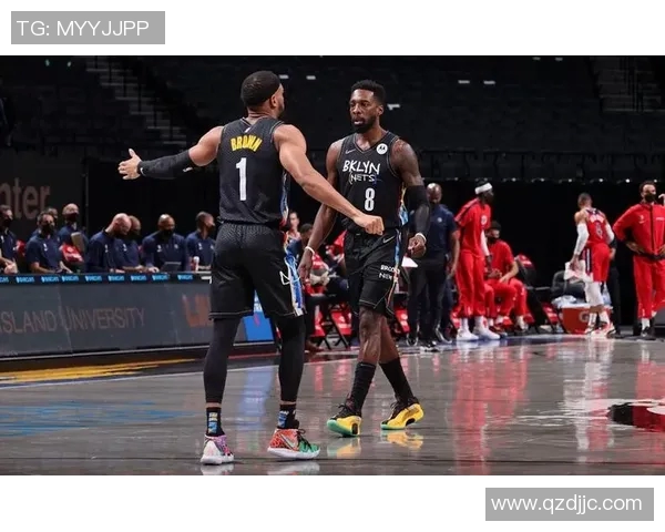 篮网核心荣膺月度最佳球员实至名归展现球队凝聚力与竞技风采