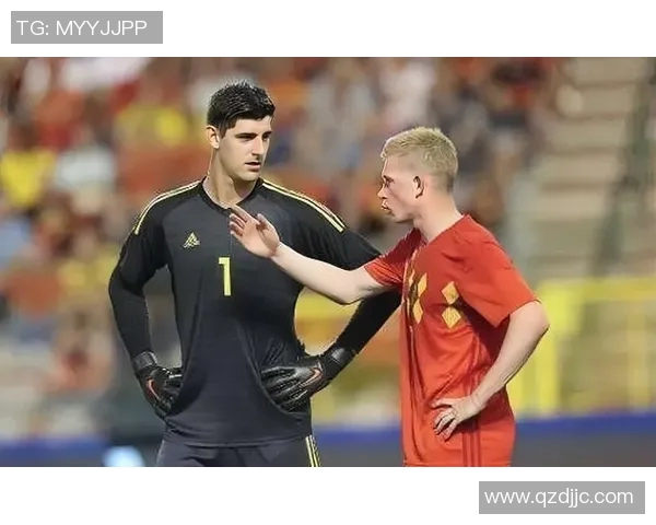 镜头回顾德布劳内动情瞬间全场掌声致敬泪目画面令人难忘