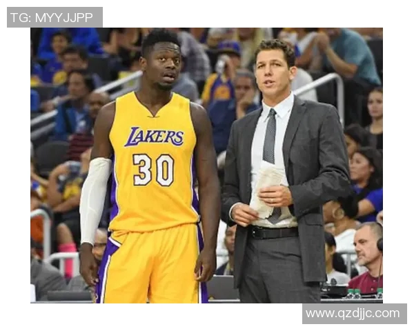 NBA球员社交媒体言论对商业合同影响的深远探讨与分析 NBA球员社交媒体言论对商业合同影响的深远探讨与分析