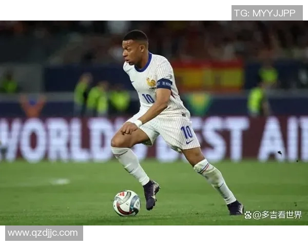 姆巴佩回应外界批评强调专注比赛 全力以赴追求最佳表现 姆巴佩回应外界批评强调专注比赛 全力以赴追求最佳表现